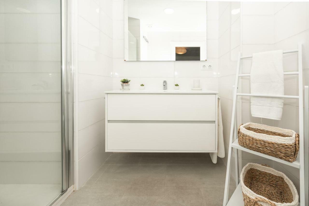 Fantasticos Lofts Malagueta Apartment Малага Екстериор снимка