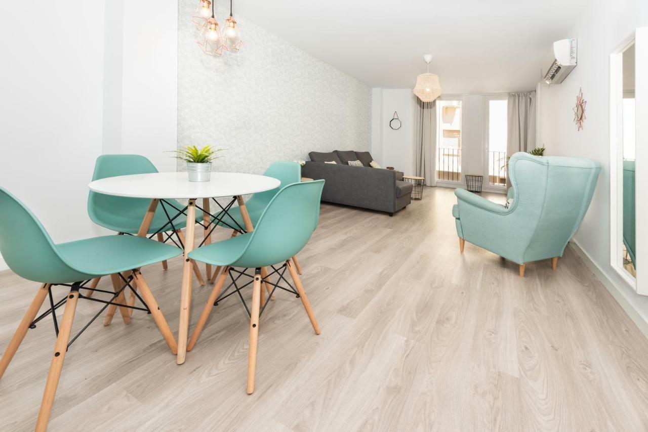 Fantasticos Lofts Malagueta Apartment Малага Екстериор снимка