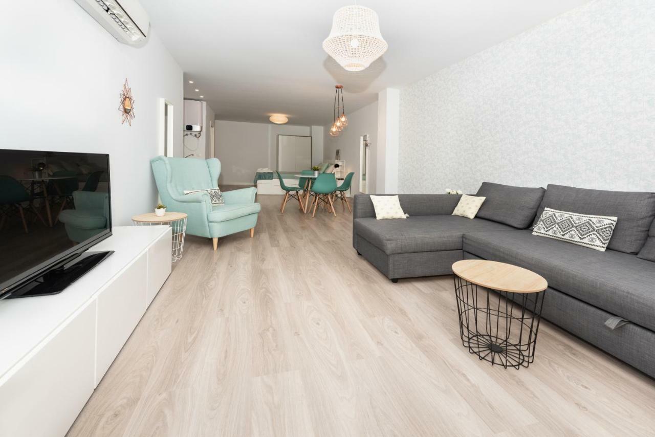 Fantasticos Lofts Malagueta Apartment Малага Екстериор снимка