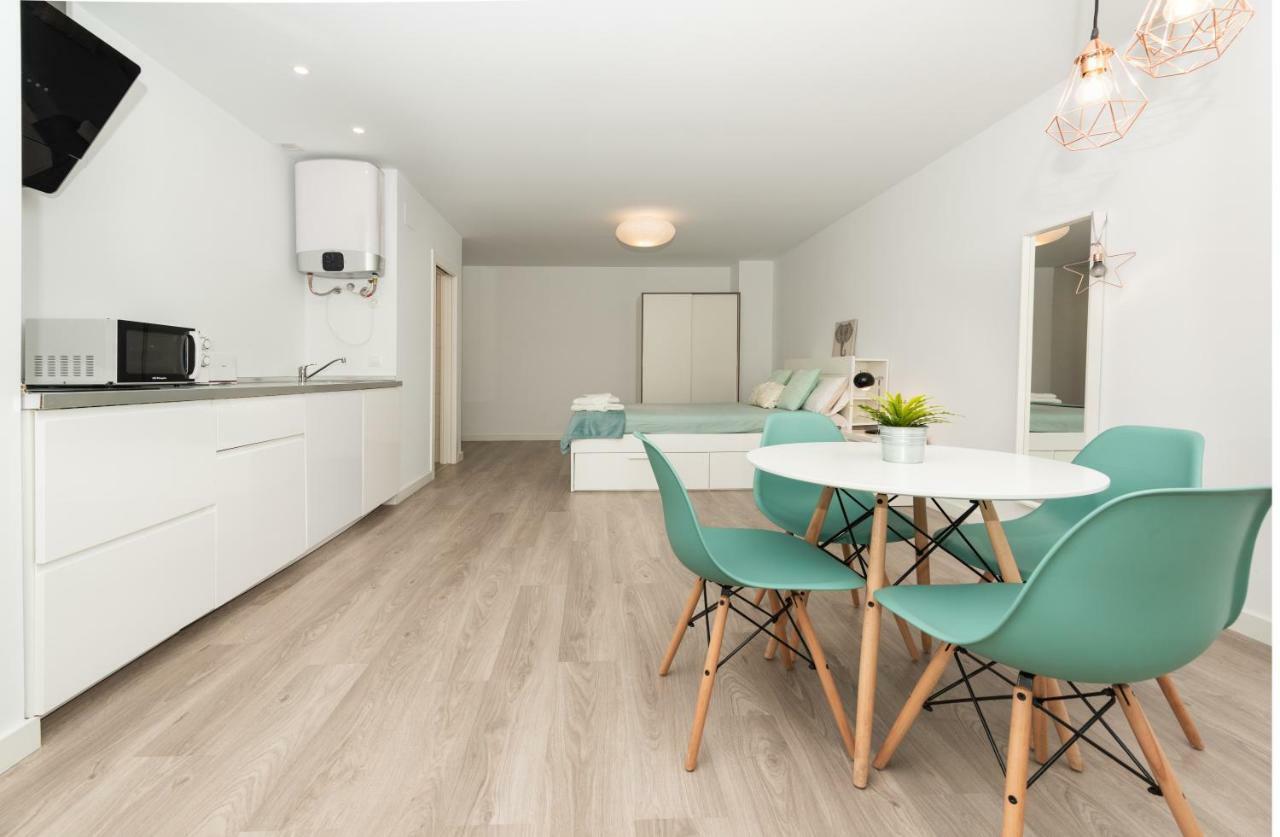 Fantasticos Lofts Malagueta Apartment Малага Екстериор снимка