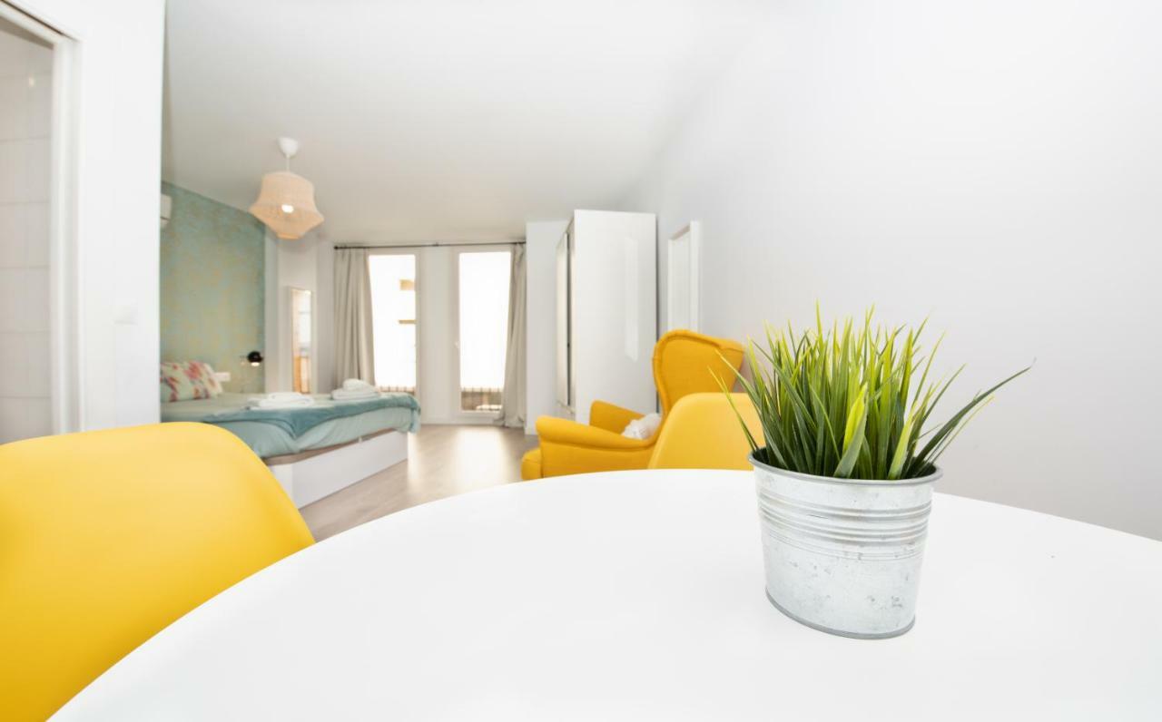 Fantasticos Lofts Malagueta Apartment Малага Екстериор снимка